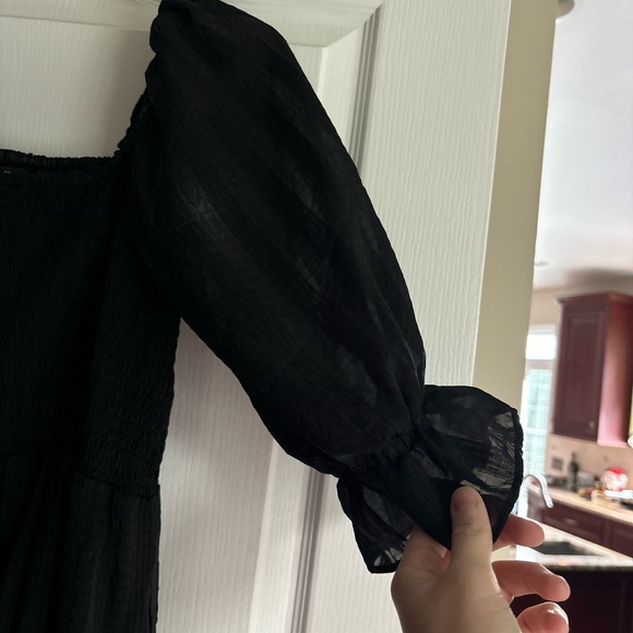 Madewell Lucie Elbow-Sleeve Smocked Textured Black Midi Dress - Picture 5 of 7